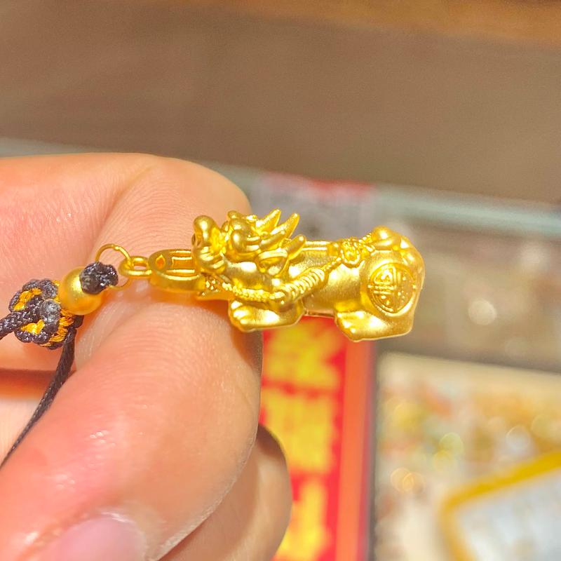 什么生肖适合佩戴貔貅,什么生肖适合佩戴貔貅金钥匙