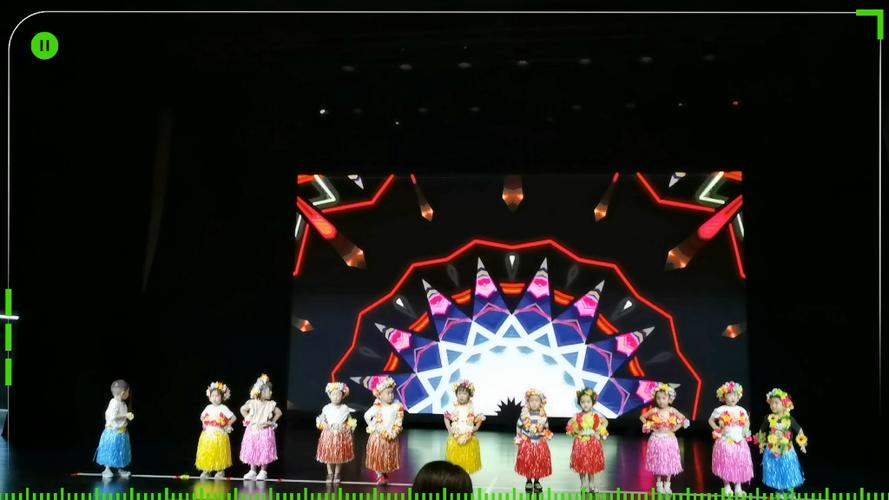 哇咔哇咔歌曲完整版,哇咔哇咔歌曲完整版舞蹈