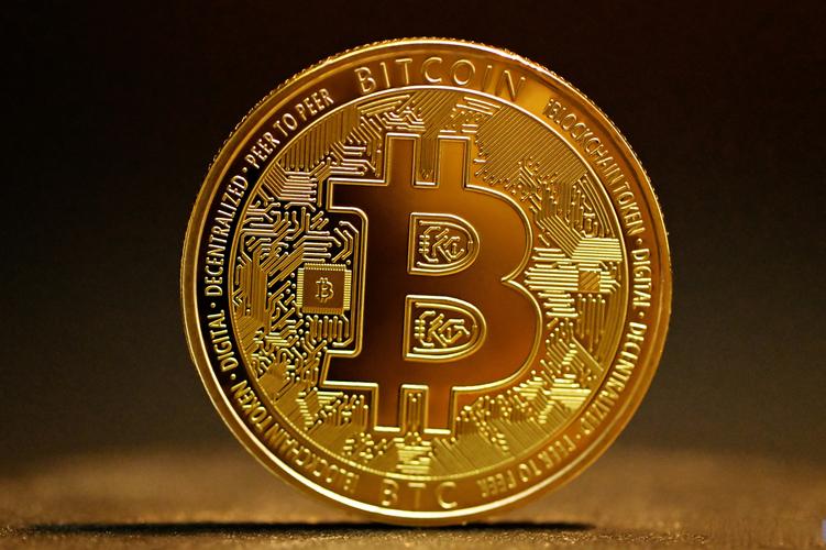 比特币为什么突然暴涨了,比特币为什么突然暴涨了2024年
