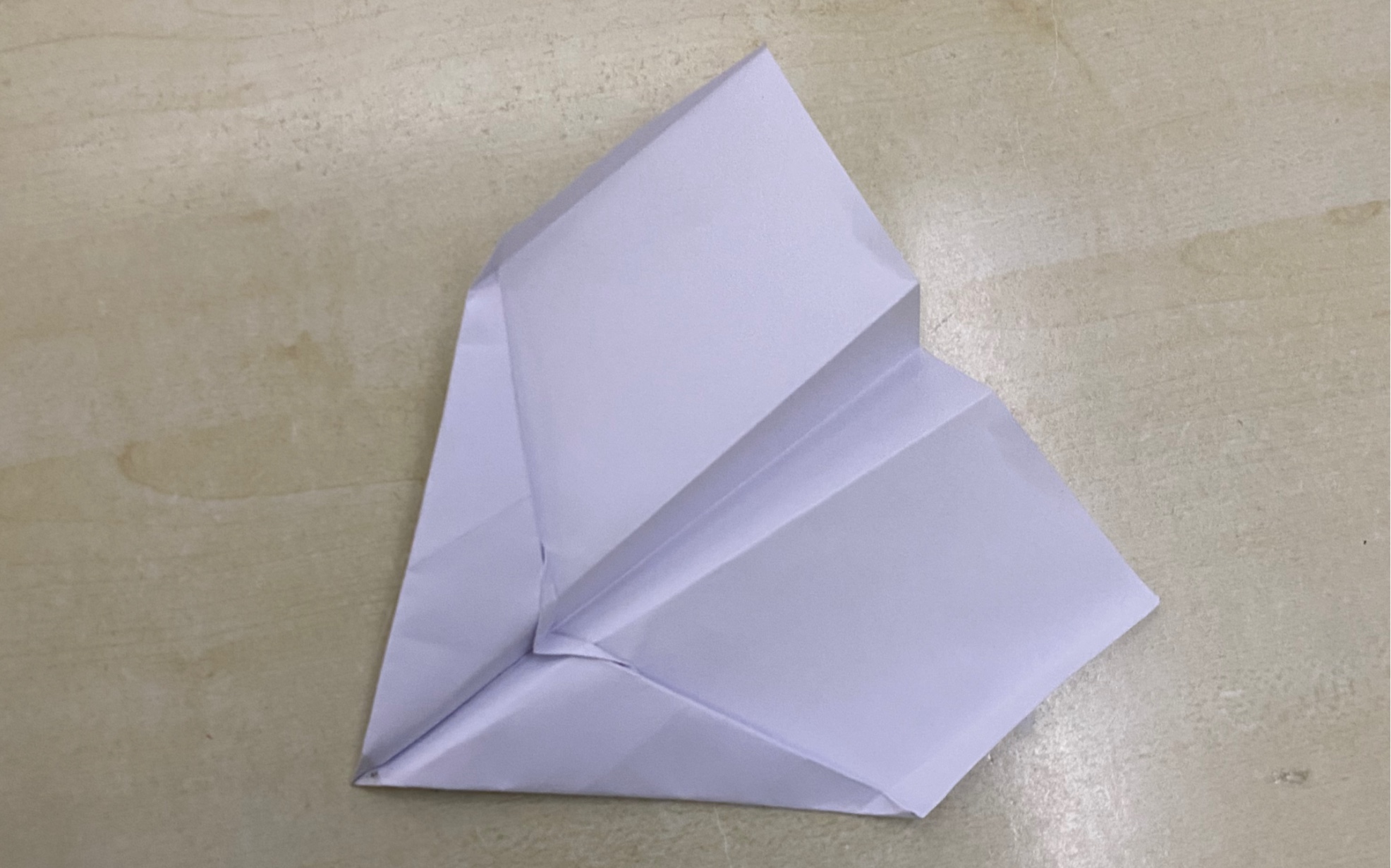 纸飞机回旋-纸飞机回旋飞机