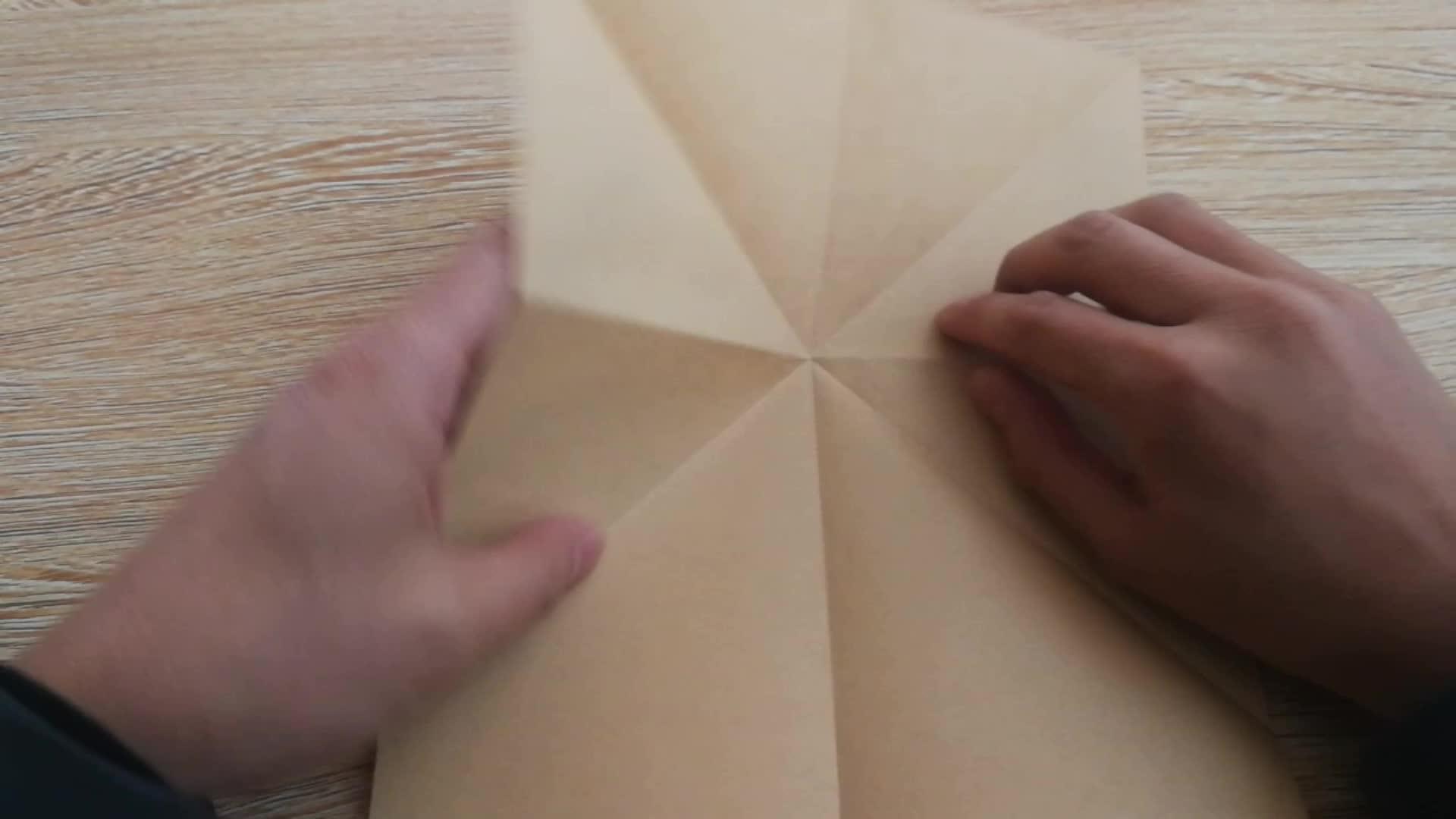 播放纸飞机的过程-播放制作纸飞机的过程