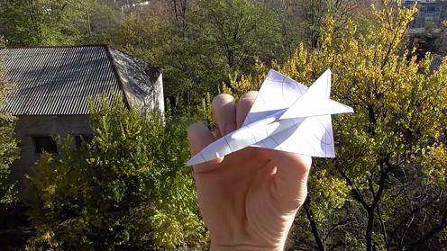 播放纸飞机的方法-播放纸飞机的制作方法