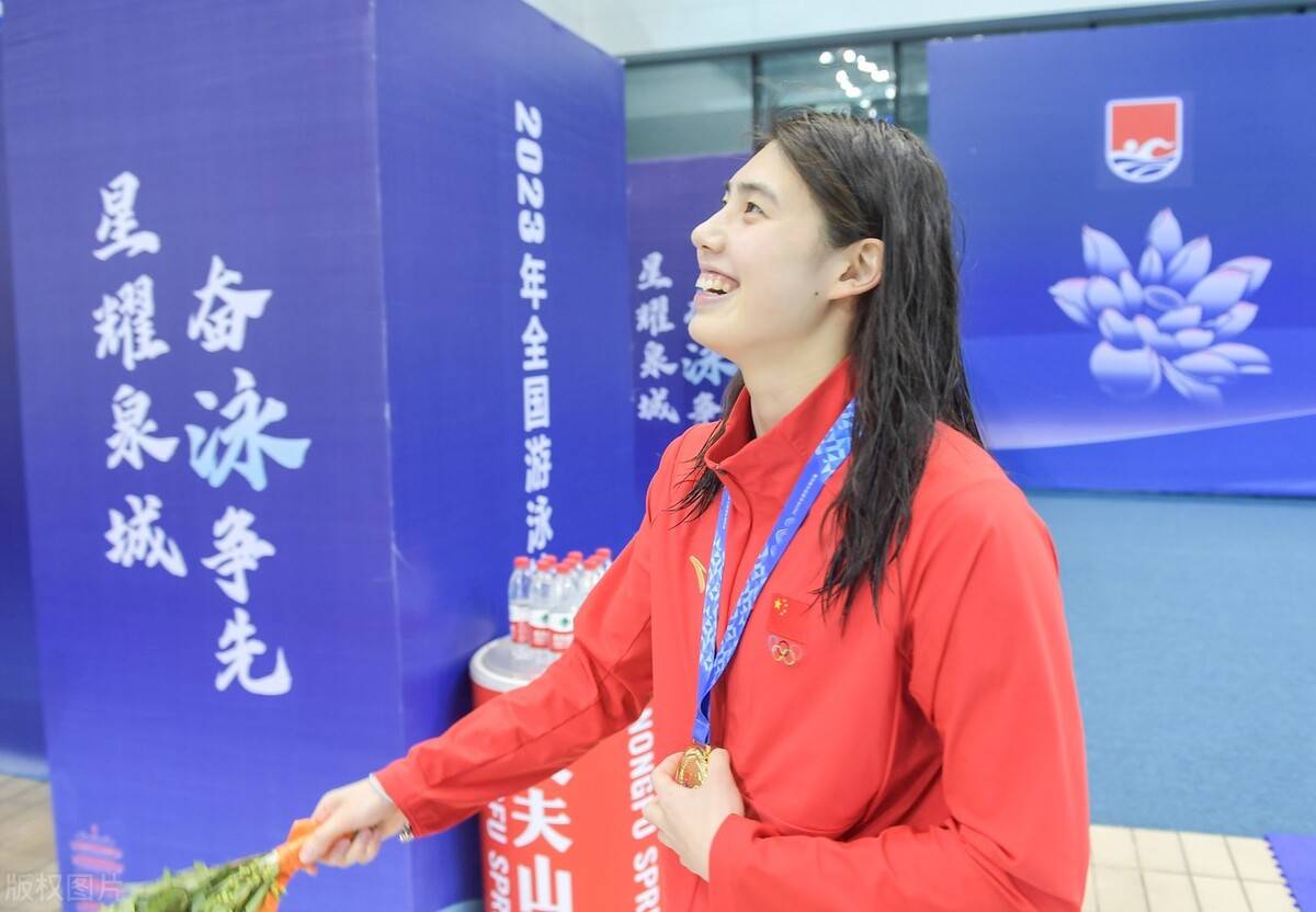 张雨霏奥运会接力第几棒_张雨霏奥运会接力比赛视频